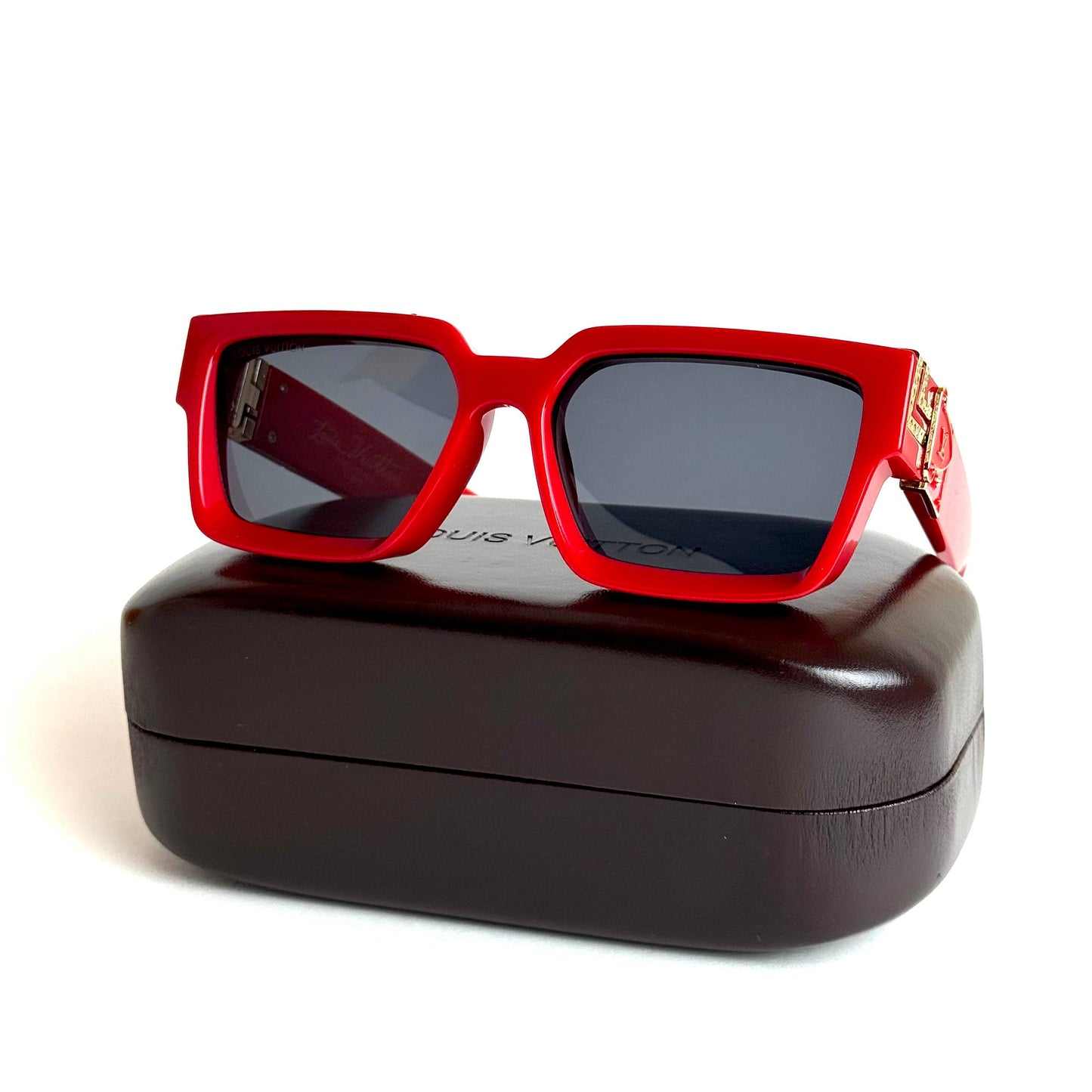 LV Prestige - Red