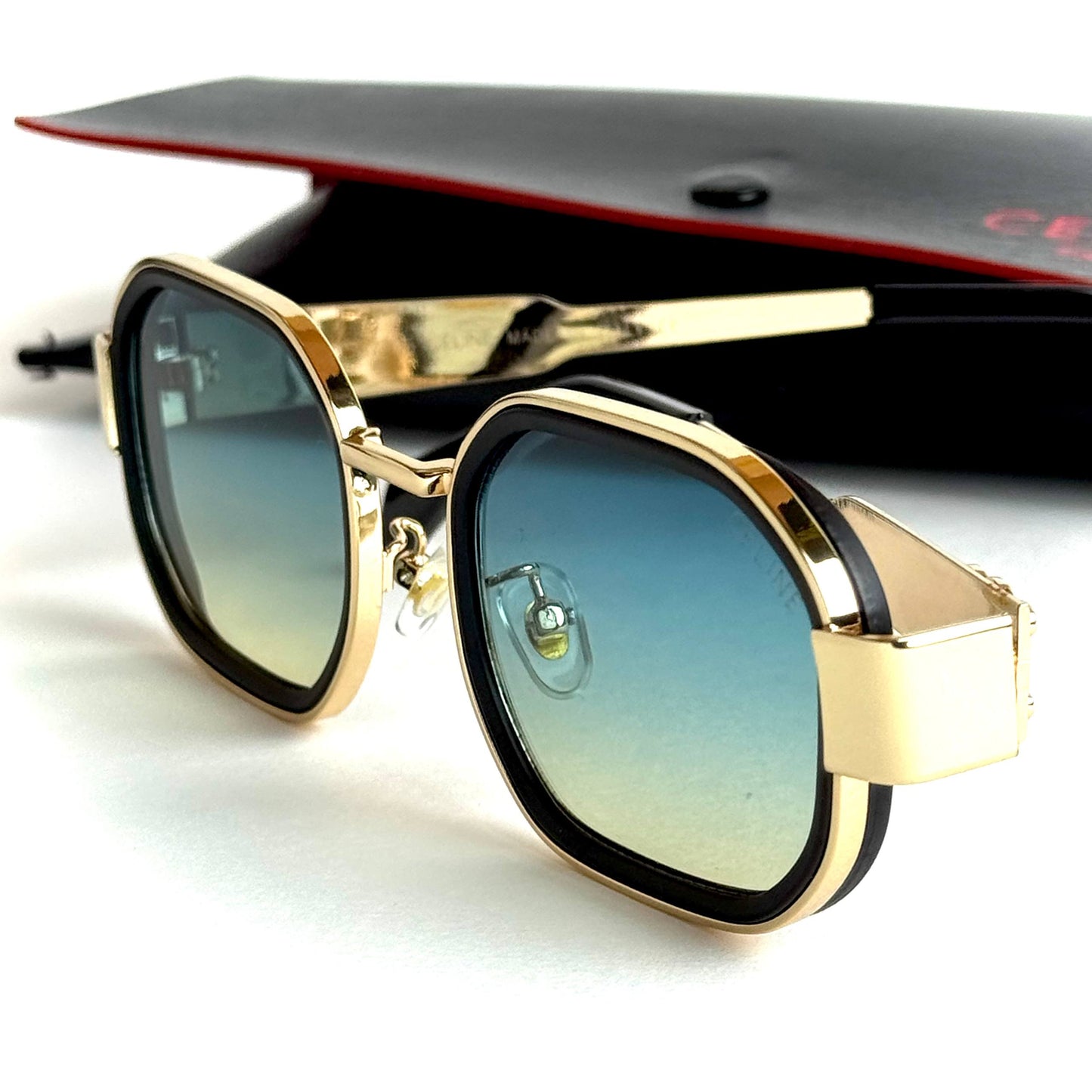Celine Triomphe CL4027U – Gold Gradient
