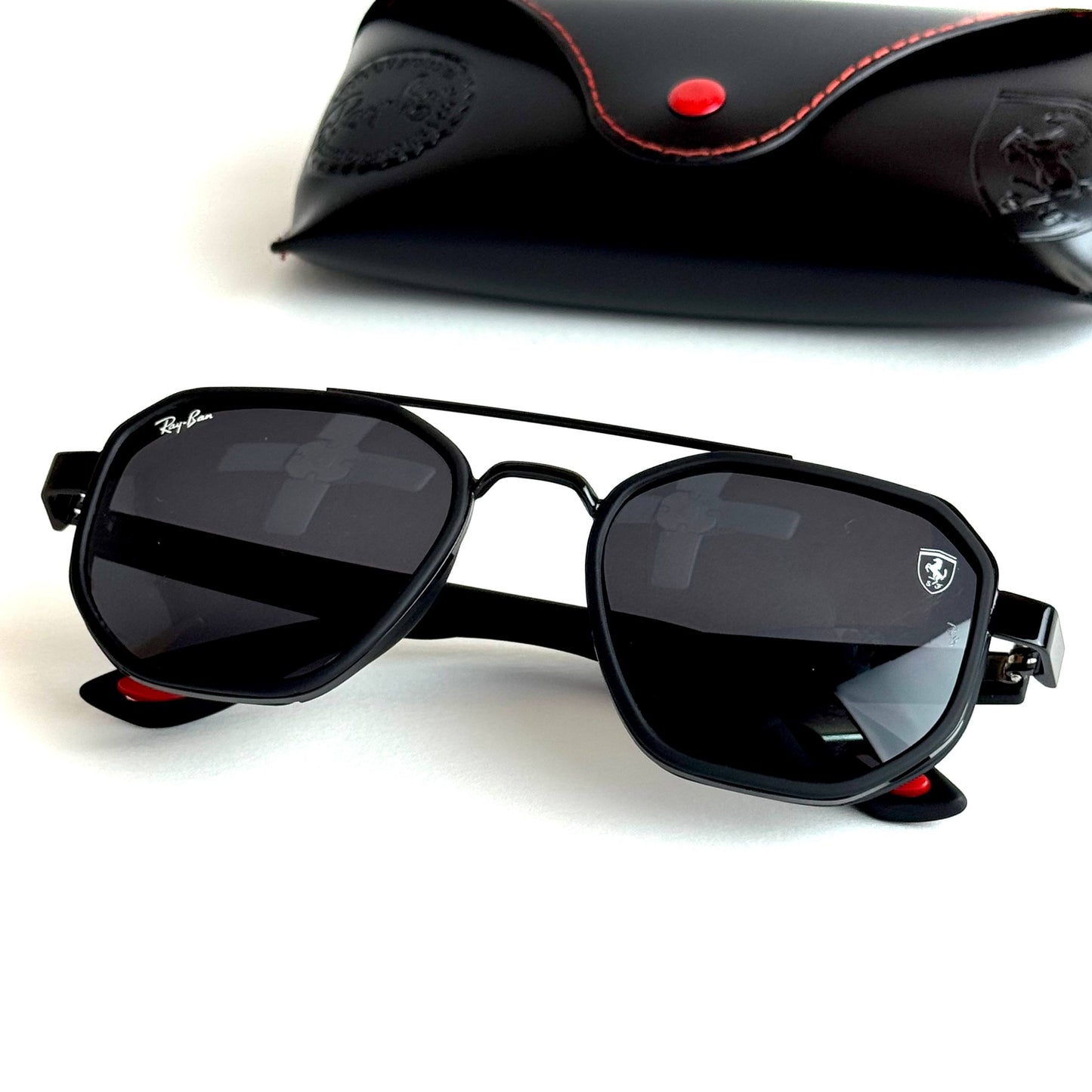 Ray-Ban Ferrari - Full Black