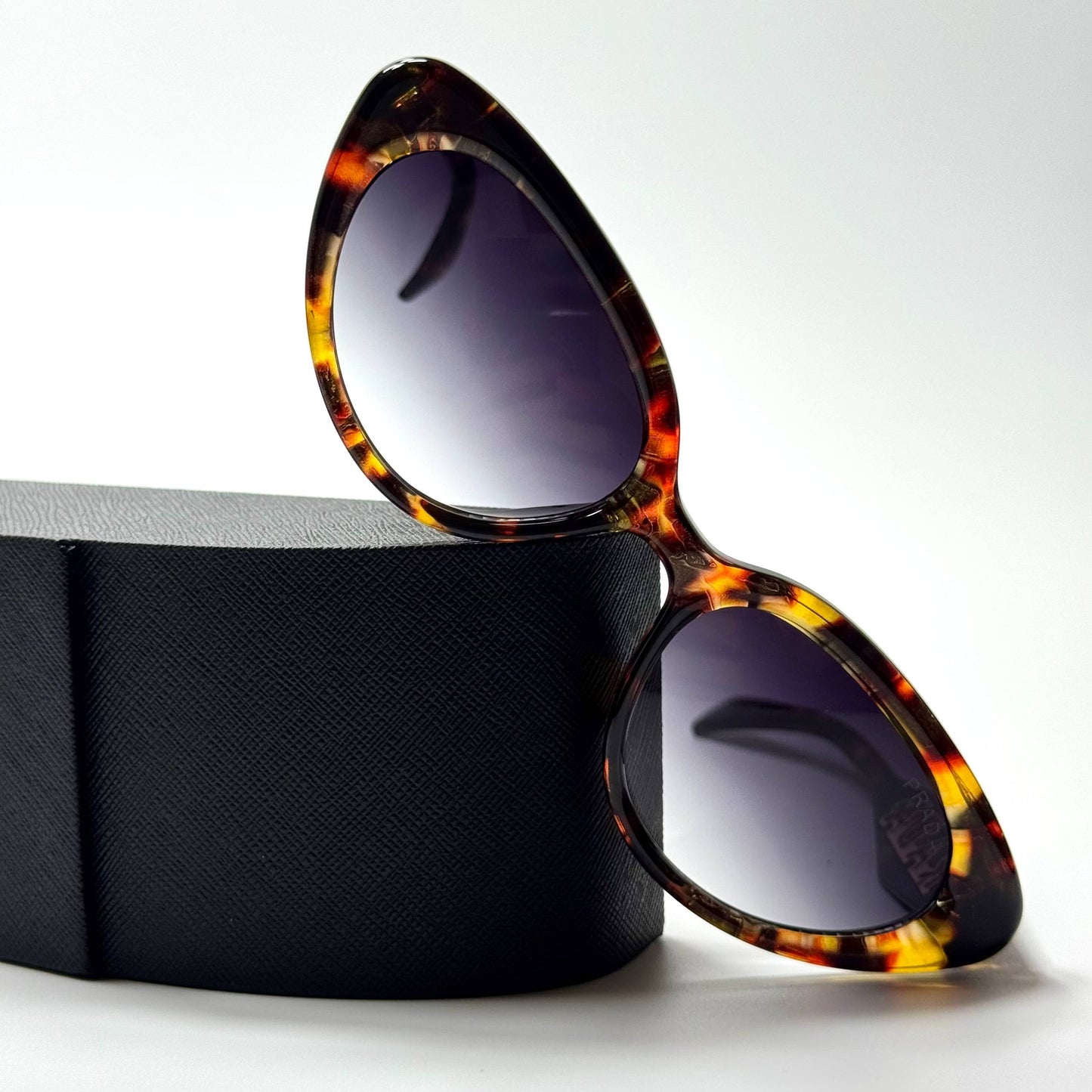 Prada EyeCat – Tortoise Purple