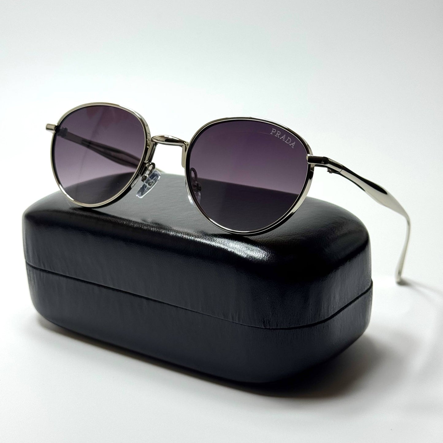 Prada Round – Silver Purple
