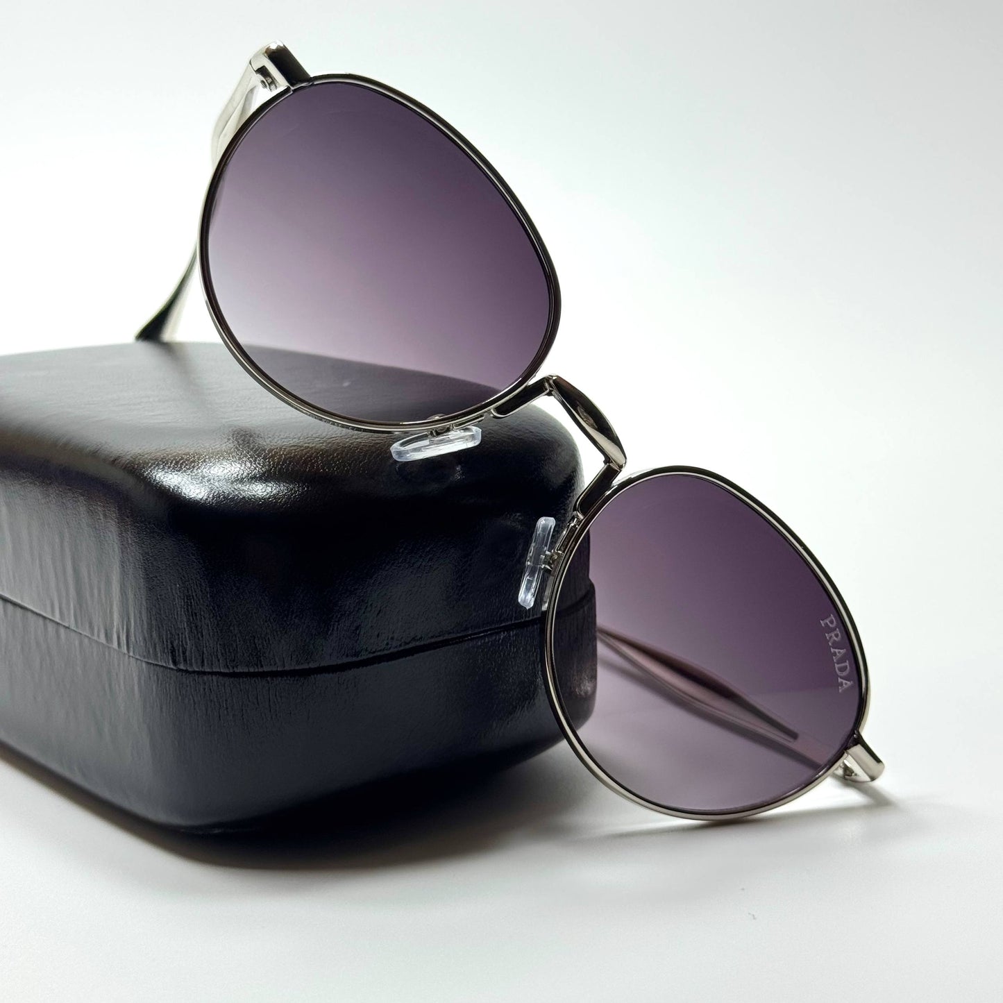 Prada Round – Silver Purple